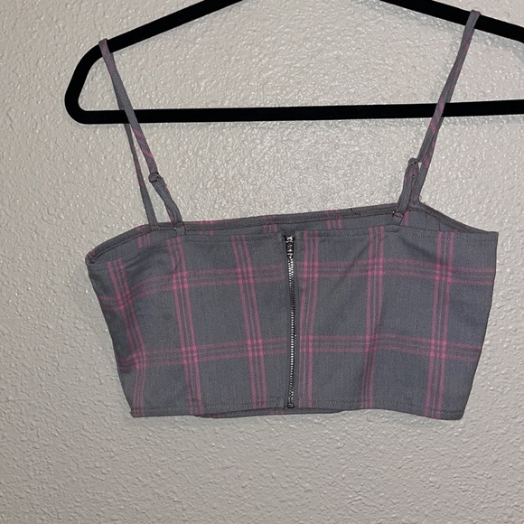 Crop - Picture 3 of 3